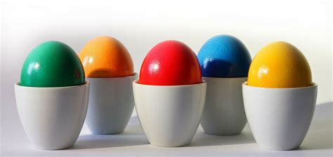 mimpi memecah telur ada anaknya  Makan telur Jika Anda makan telur, mimpinya bisa merujuk diet hidup Anda